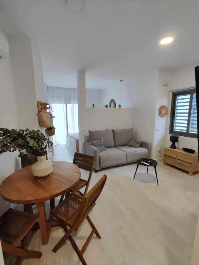 Apartamento Dos Aceras Malaga Luaran gambar